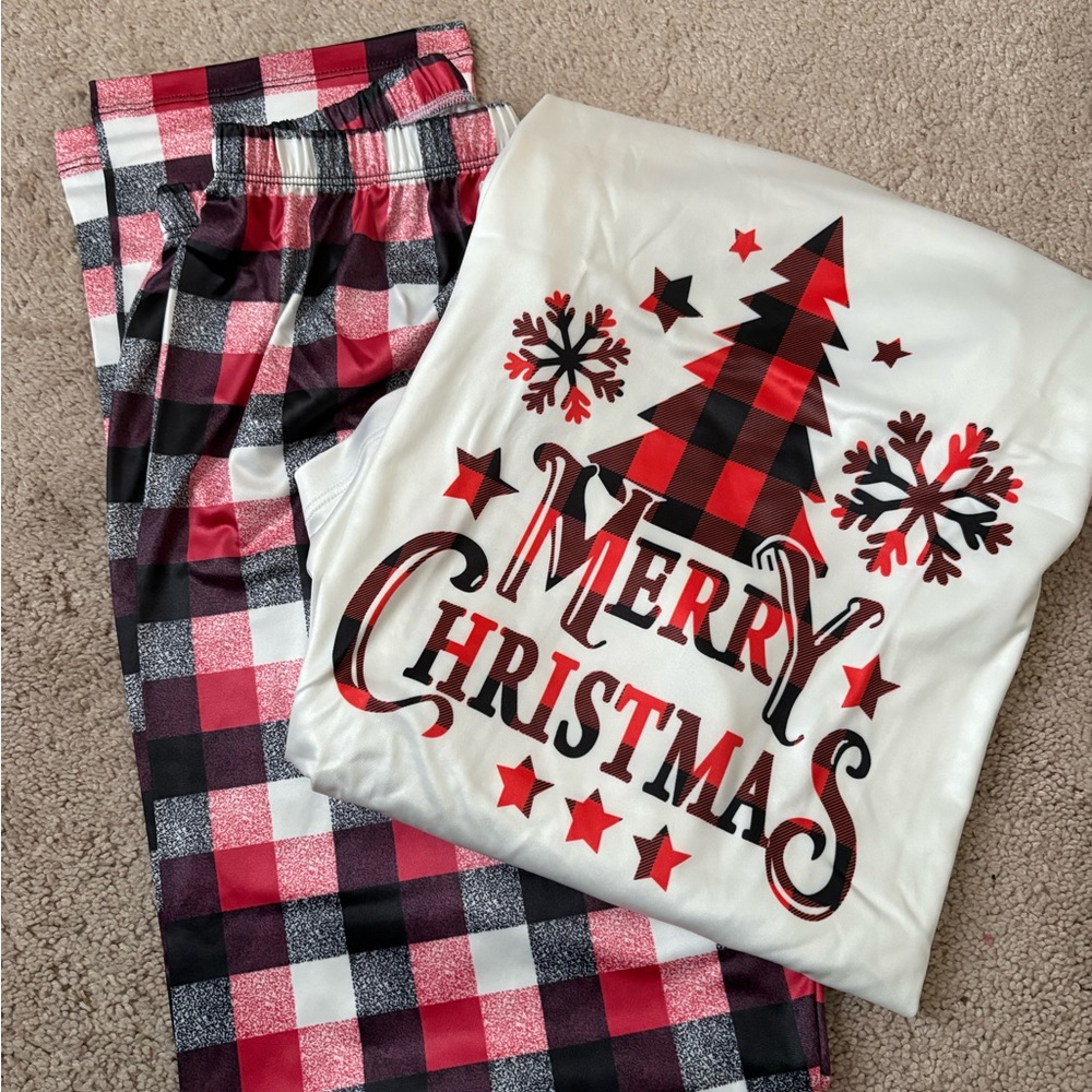 Festive White Tee with Plaid Tree Design